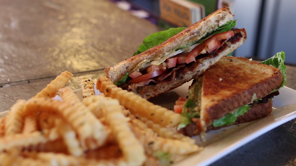 Carson Tap House | restaurant | 823 Liberty St, Morris, IL 60450, USA | 8155133924 OR +1 815-513-3924