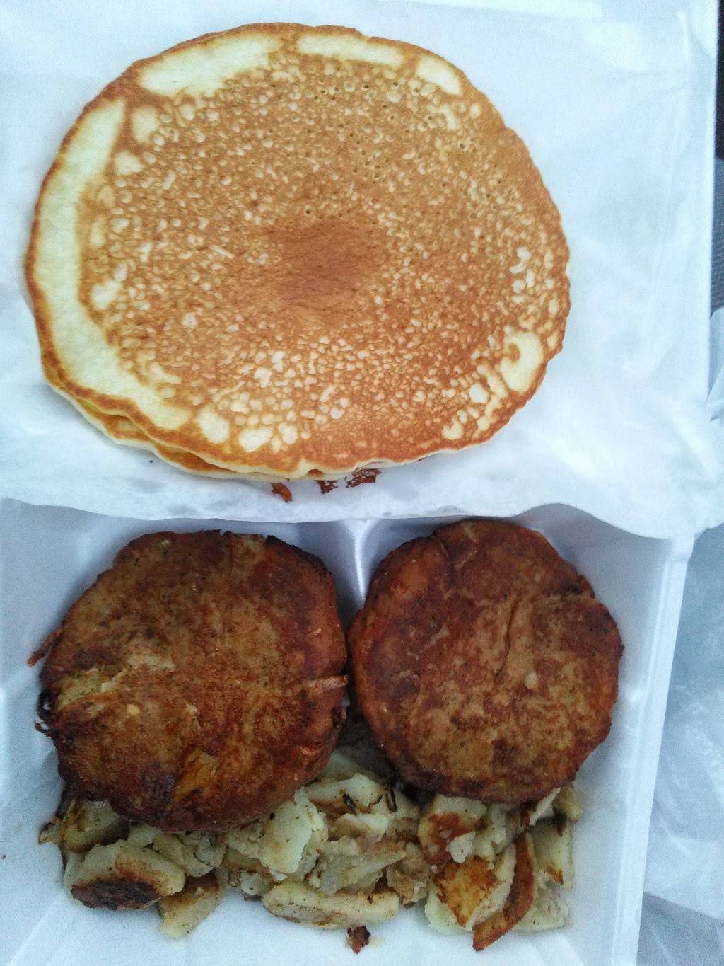 Kennys Cafe | restaurant | 407 N Central Ave, Hapeville, GA 30354, USA | 4047623030 OR +1 404-762-3030