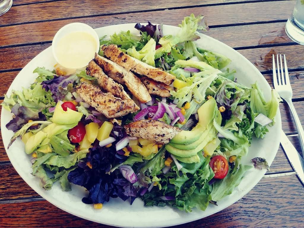 Sand on the Beach | restaurant | 1005 Atlantic St, Melbourne Beach, FL 32951, USA | 3213278951 OR +1 321-327-8951