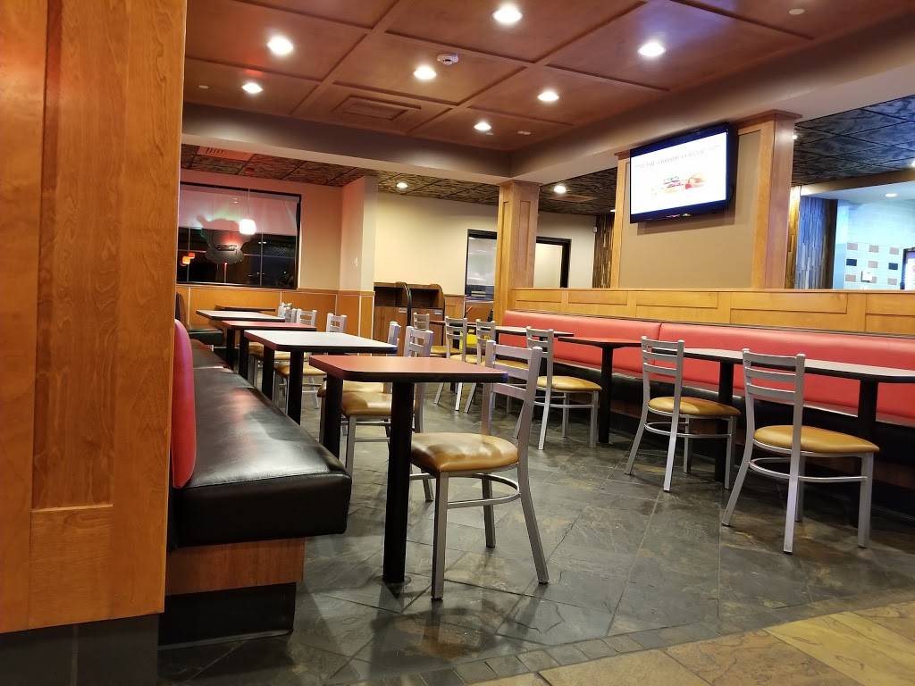 Skippys Gyros | restaurant | 4405 Winfield Rd, Warrenville, IL 60555, USA | 6307914976 OR +1 630-791-4976