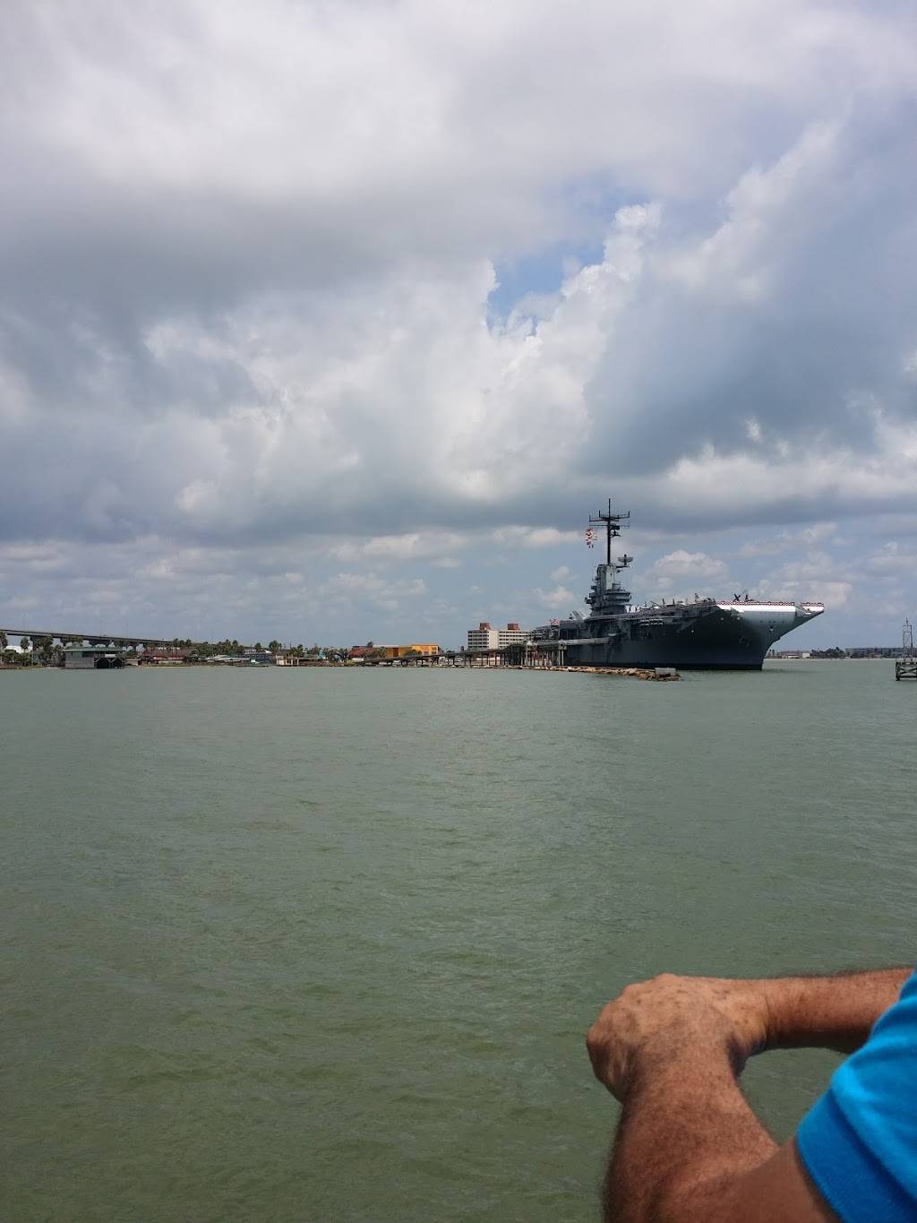 Beachside Market, Exxon | restaurant | 503 Burleson St, Corpus Christi, TX 78402, USA | 3618827862 OR +1 361-882-7862