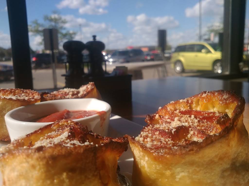 Hy-Vee Market Grille Express | restaurant | 3500 Dodge St #240, Dubuque, IA 52003, USA | 5635834247 OR +1 563-583-4247