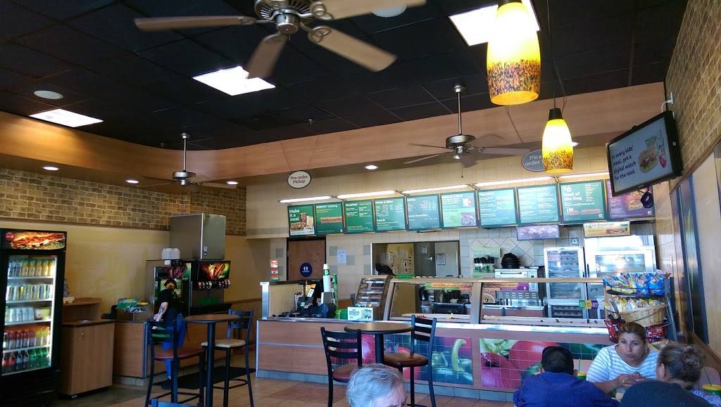 Subway Restaurants | restaurant | 2706 E Carson St, Lakewood, CA 90712, USA | 5624297801 OR +1 562-429-7801