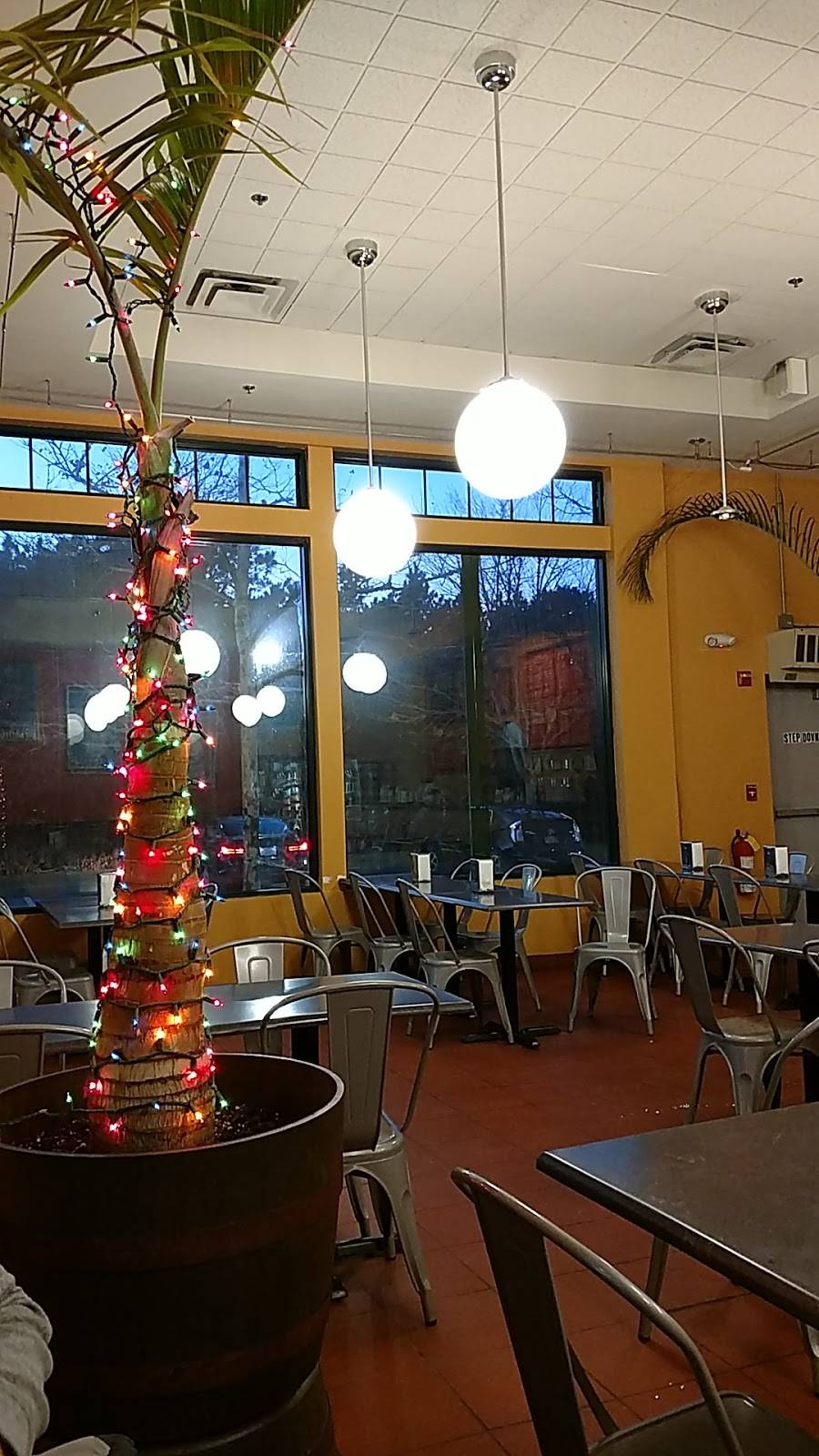 Zoes Pizza | restaurant | 38 Bates Rd, Mashpee, MA 02649, USA | 5084771711 OR +1 508-477-1711