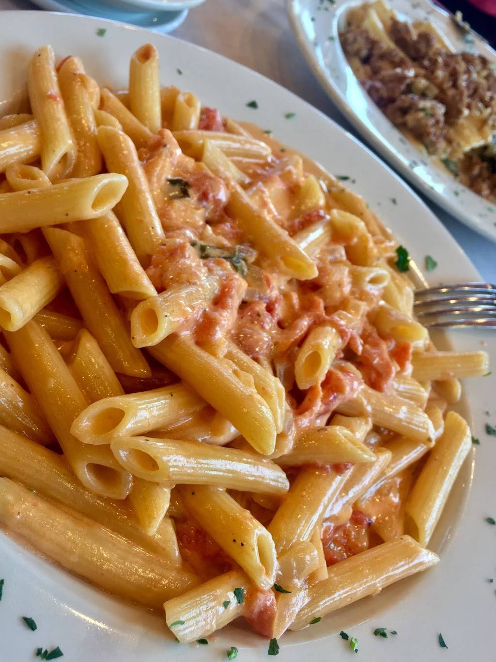 Patrizias Of Staten Island | restaurant | 4255 Amboy Rd, Staten Island, NY 10308, USA | 7183176600 OR +1 718-317-6600