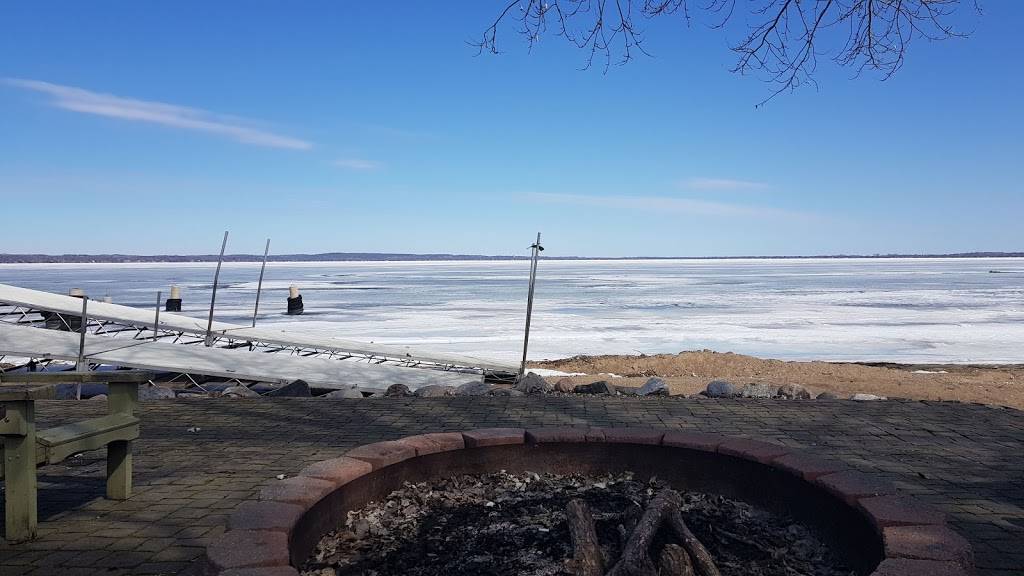 Zorbaz | restaurant | 159 Lake Ave S, Spicer, MN 56288, USA | 3207962195 OR +1 320-796-2195