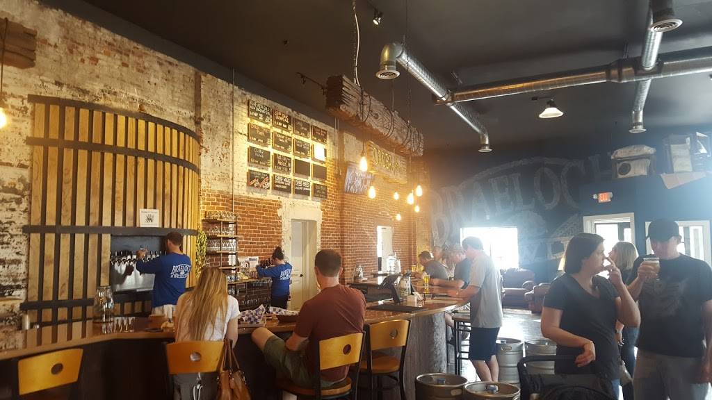 Braeloch Brewing | restaurant | 225 Birch St, Kennett Square, PA 19348, USA | 6106129242 OR +1 610-612-9242