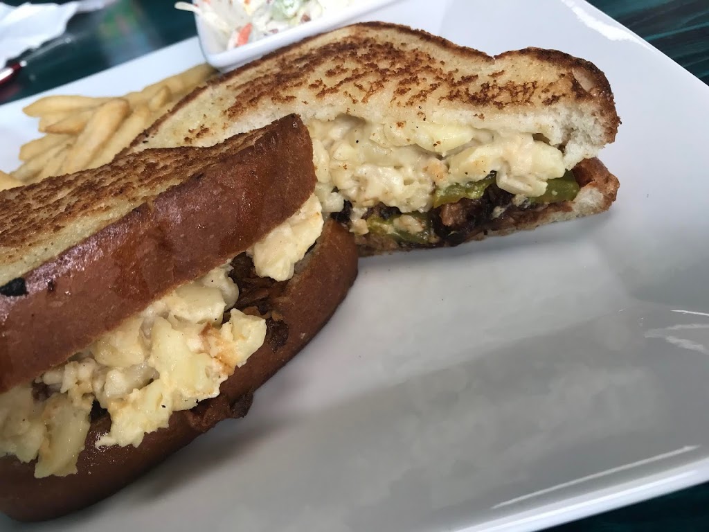 LaBo’s Gourmet Grilled Cheese | restaurant | 136 N Main St, Bryan, OH 43506, USA | 4196331066 OR +1 419-633-1066