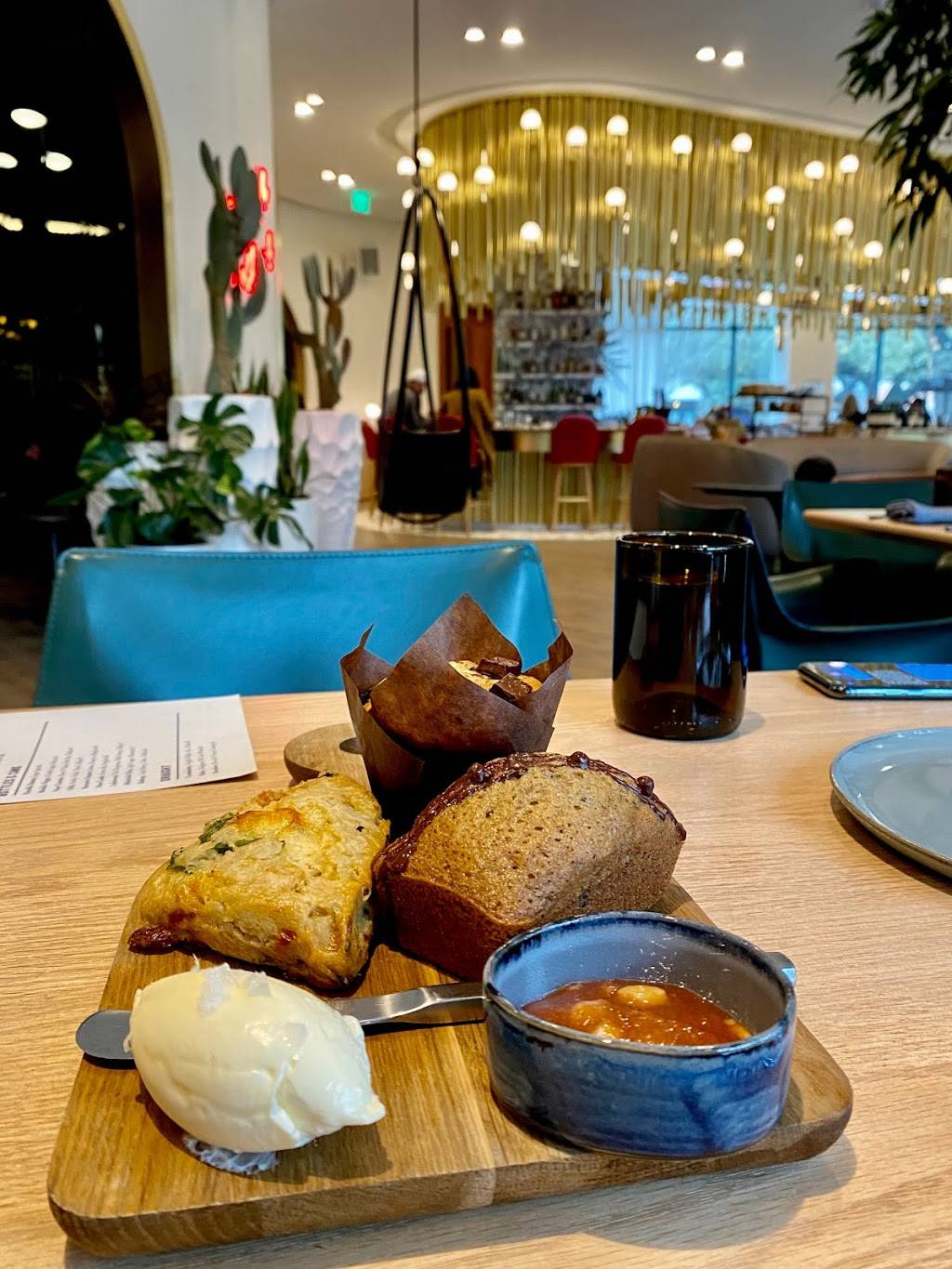 Commons Club | restaurant | 1415 Turtle Creek Blvd, Dallas, TX 75207, USA | 4694367150 OR +1 469-436-7150