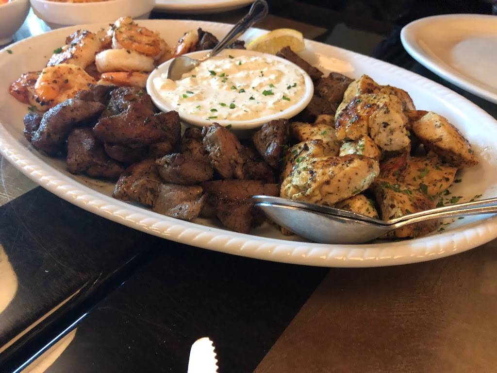 Gyrolicious | restaurant | 24a Jericho Turnpike, Jericho, NY 11753, USA | 5164275555 OR +1 516-427-5555