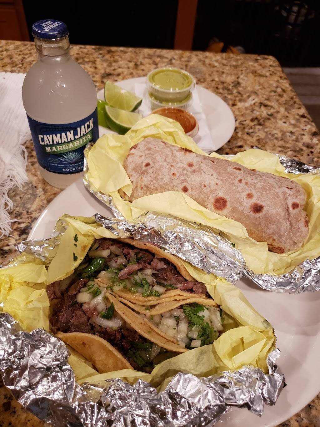 Metro Basilica | restaurant | 04449-000-0131, San Antonio, TX 78254, USA | 2103000018 OR +1 210-300-0018