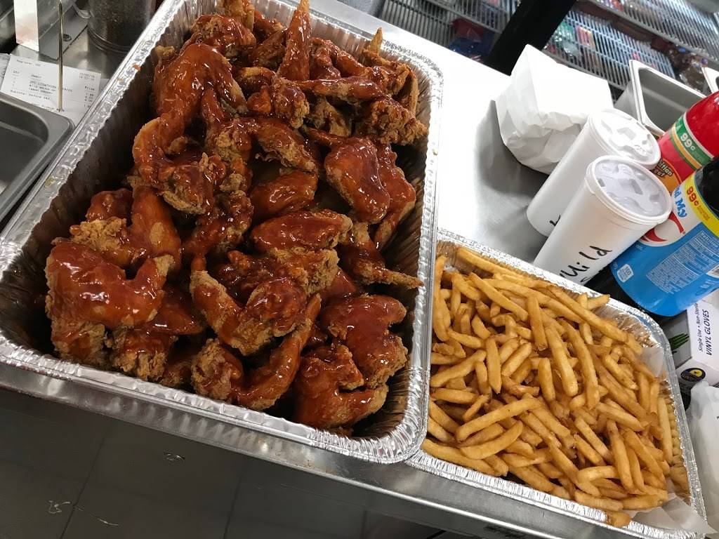 Big Sams Fish & Chicken | restaurant | 2959 W Fulton St, Chicago, IL 60612, USA | 7732651647 OR +1 773-265-1647