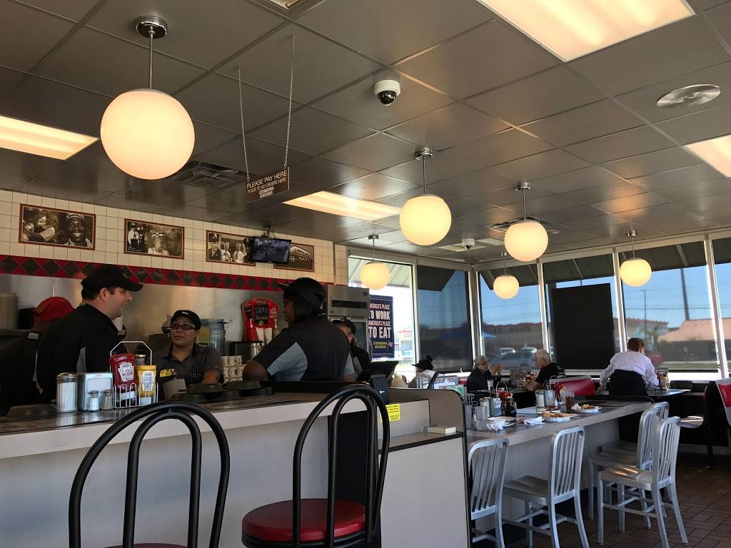 Waffle House | meal takeaway | 4459 W Hillsborough Ave, Tampa, FL 33614, USA | 8138865906 OR +1 813-886-5906