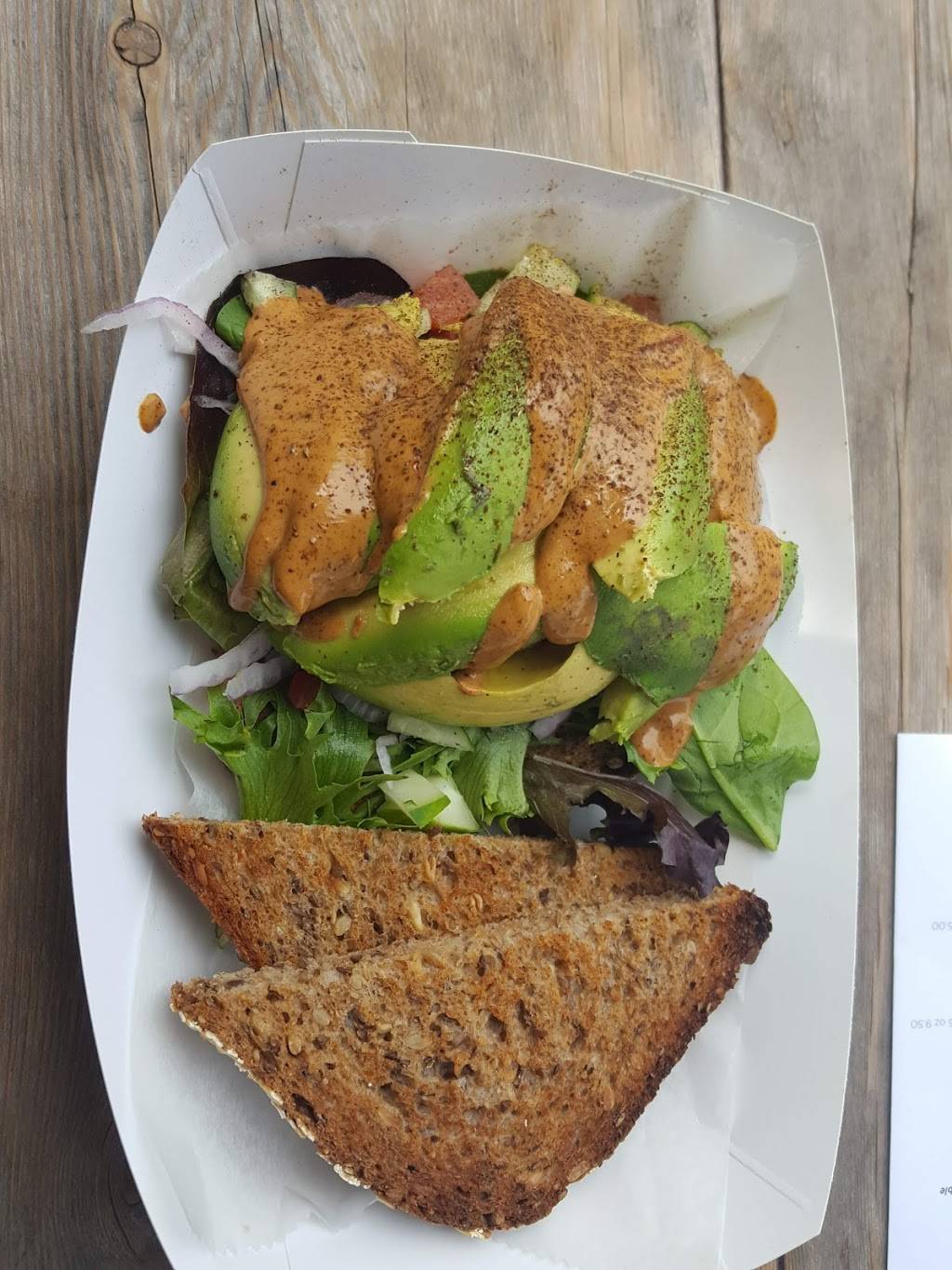 Jonis | restaurant | 28 S Etna Ave Ste 9, Montauk, NY 11954, USA | 6316683663 OR +1 631-668-3663