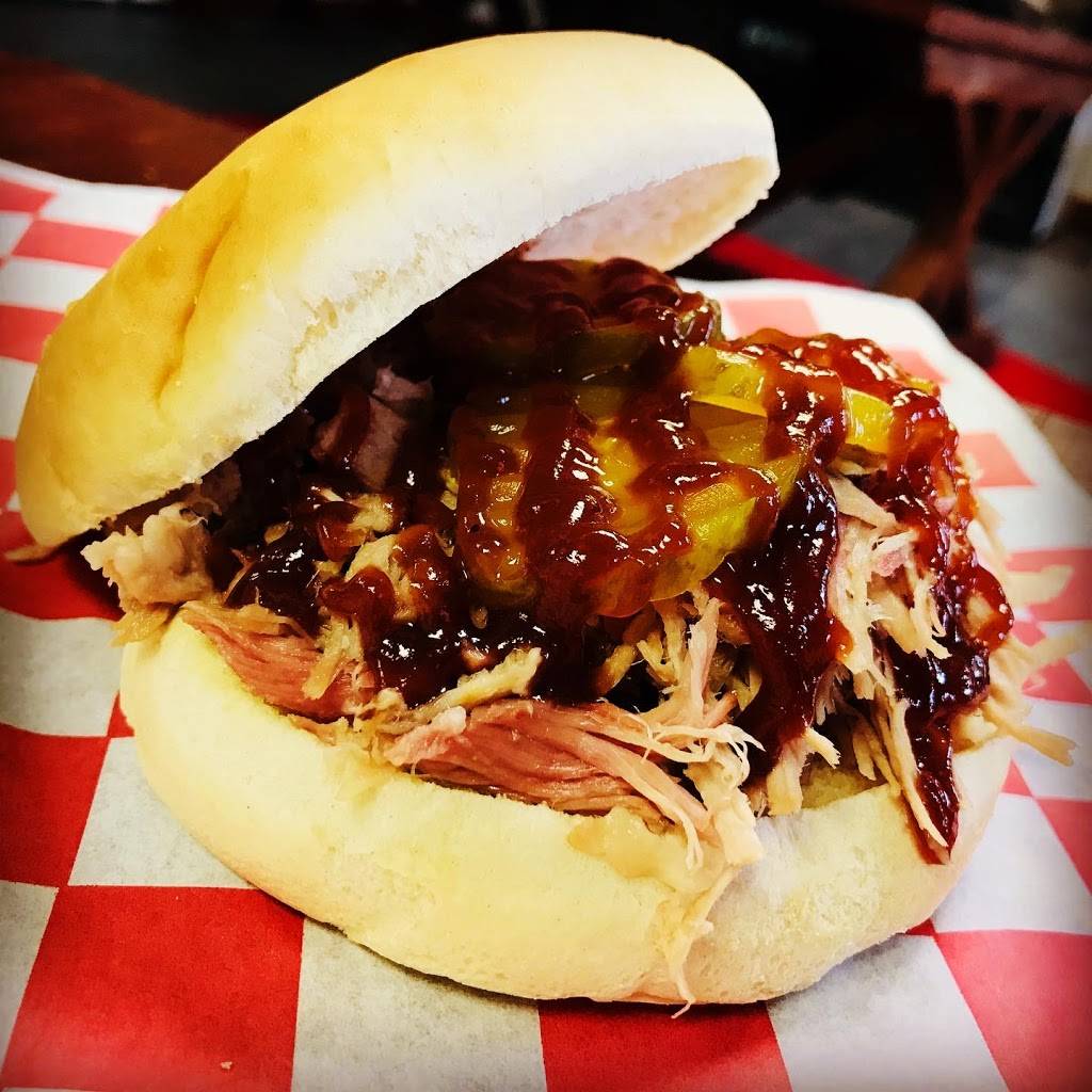 Jerky Jrs | restaurant | 215 W Main St, Wolfe City, TX 75496, USA | 9034968019 OR +1 903-496-8019