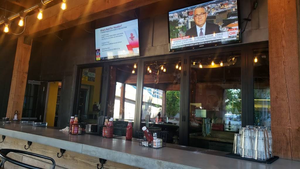 Trumans 216 | restaurant | 1050 W 10th St, Cleveland, OH 44113, USA | 2167955873 OR +1 216-795-5873