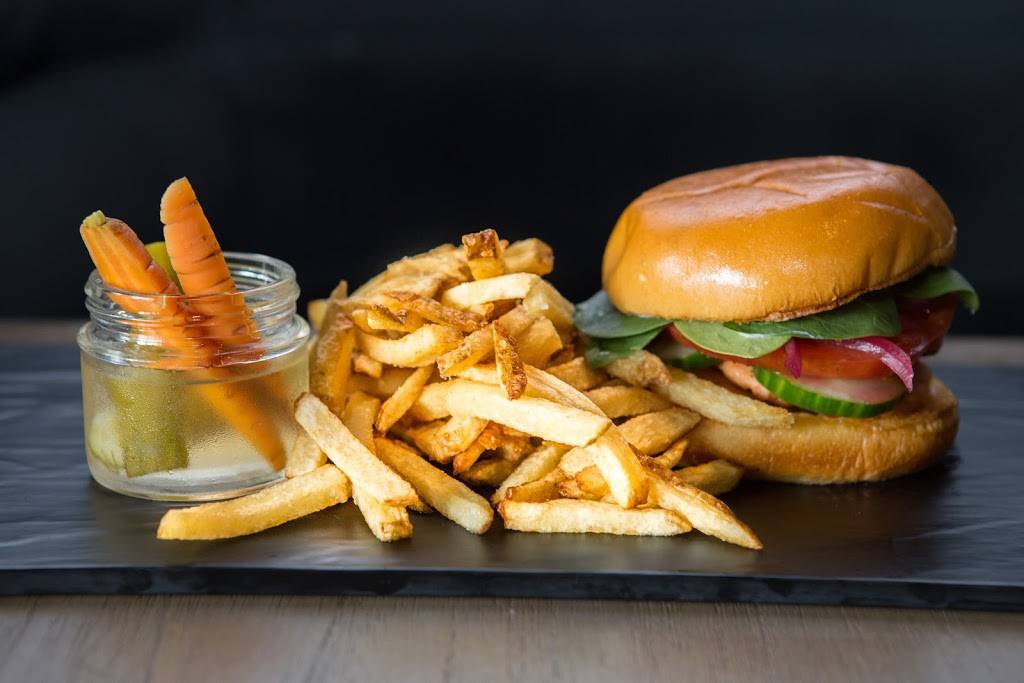 Bella... A Baltimore Crab & Seafood CO. | restaurant | 3220 Butner Rd #250, Atlanta, GA 30331, USA | 4042288657 OR +1 404-228-8657