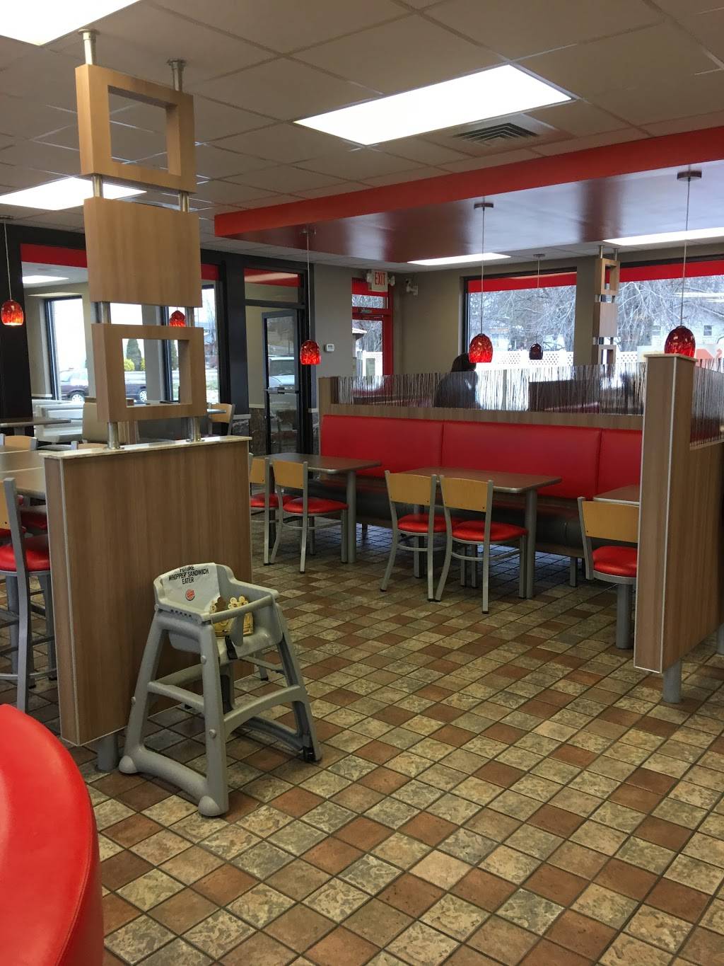 Burger King | restaurant | 258 E Stratton Ave, Monterey, TN 38574, USA | 9318396244 OR +1 931-839-6244