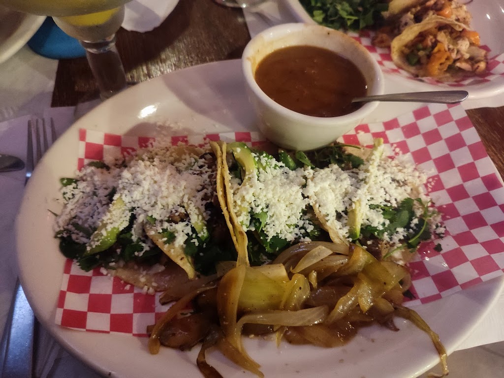 El Piqin | restaurant | 1773 Central Blvd, Brownsville, TX 78520, USA | 9565614004 OR +1 956-561-4004