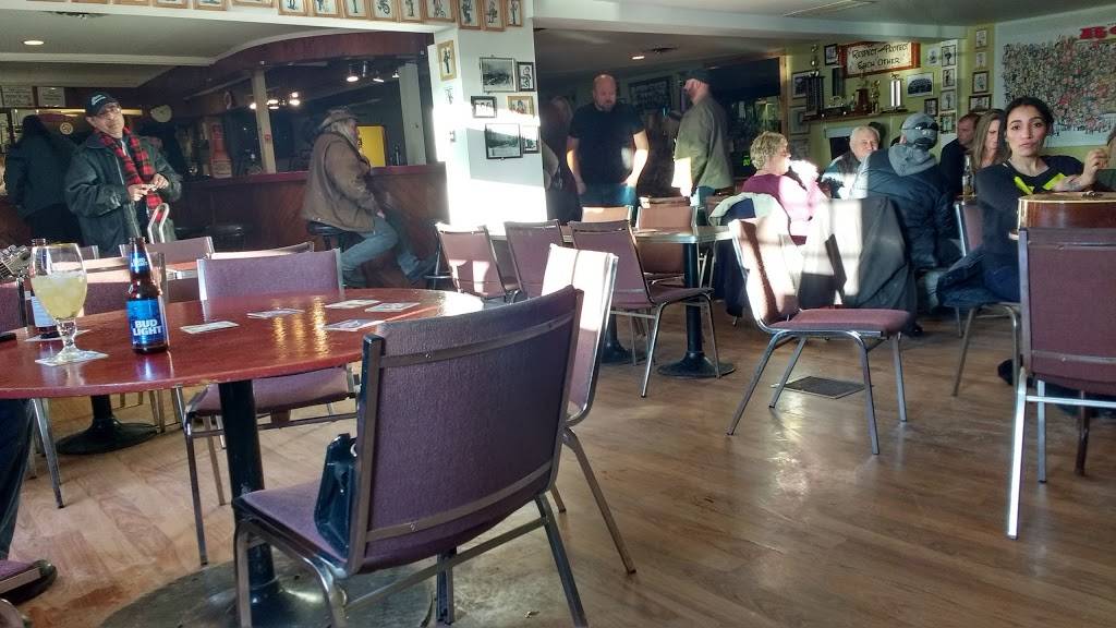 Royal Tavern | restaurant | 119 King St E, Chatham, ON N7M 3N1, Canada | 5193525210 OR +1 519-352-5210