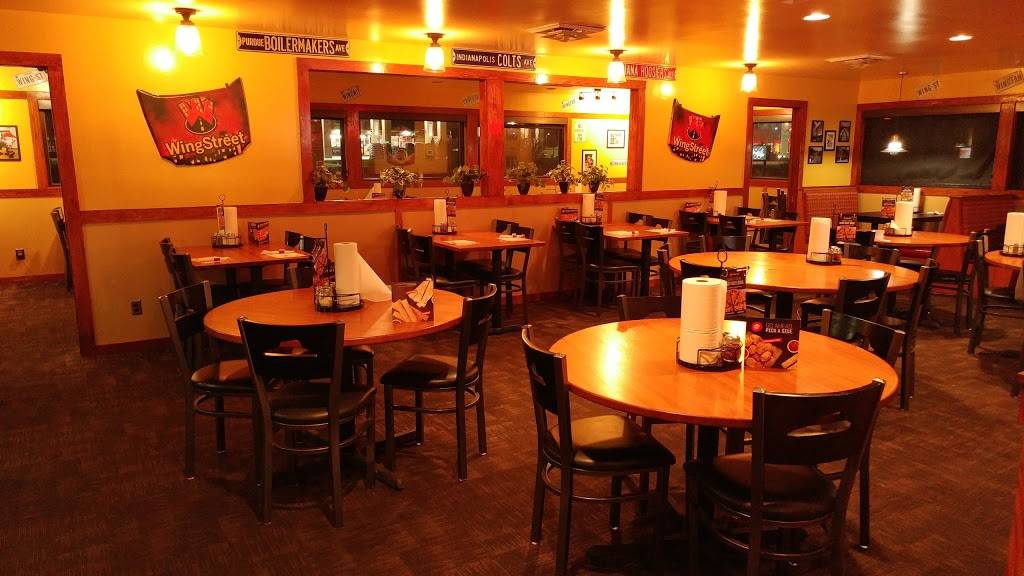 Pizza Hut | restaurant | 7099 S, IN-67, Pendleton, IN 46064, USA | 7657787555 OR +1 765-778-7555