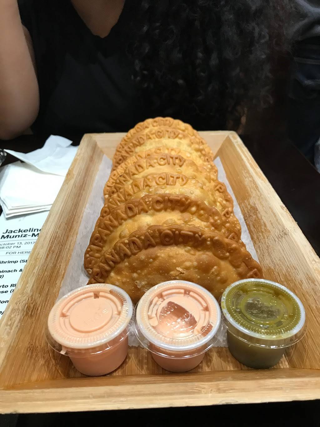 Empanada City | cafe | 363 Lincoln Rd, Brooklyn, NY 11225, USA | 7183635252 OR +1 718-363-5252