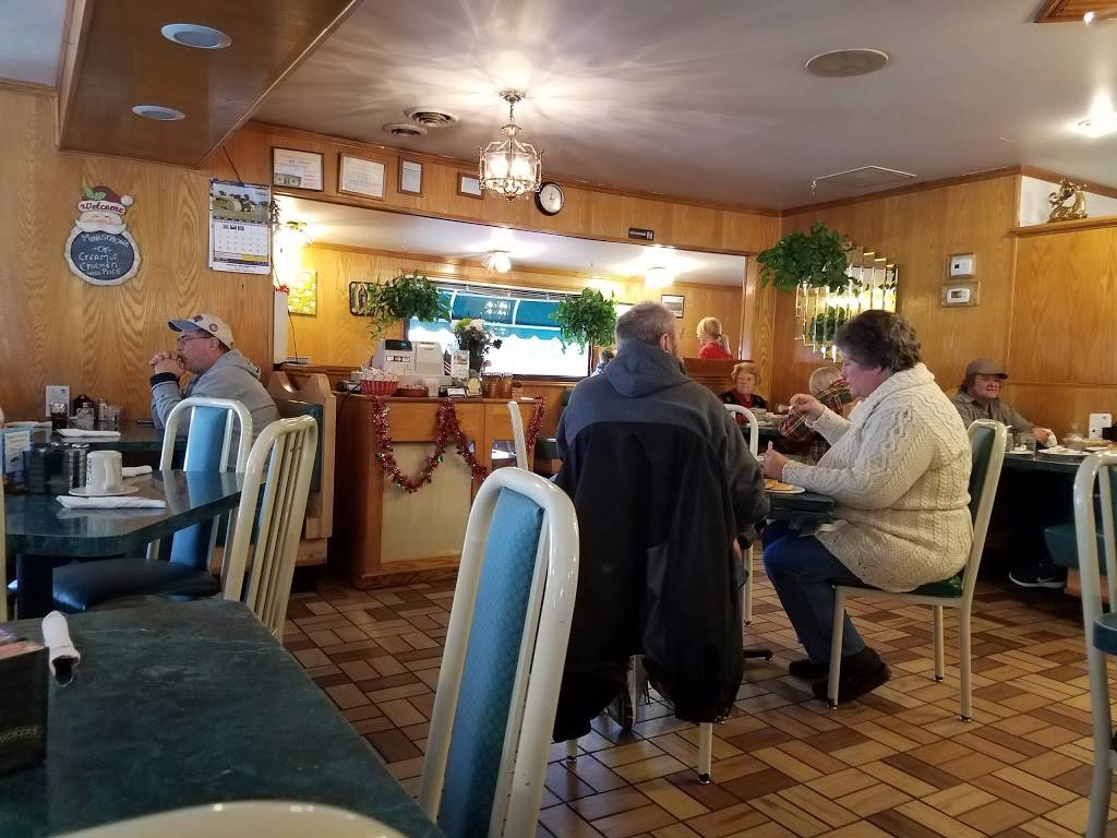 Isabels Family Restaurant | restaurant | 1110 N Seminary Ave, Woodstock, IL 60098, USA | 8153378230 OR +1 815-337-8230