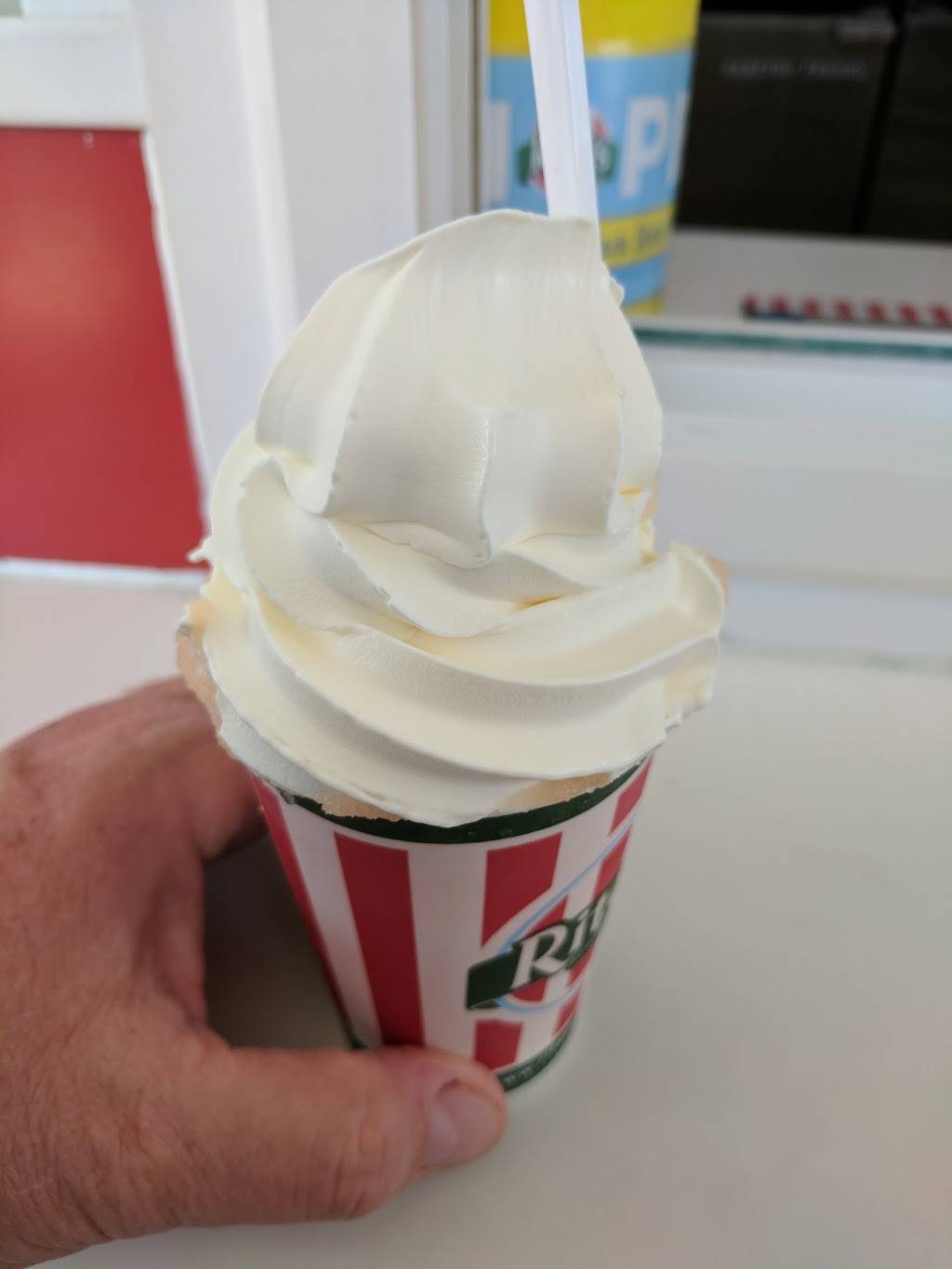 Ritas Italian Ice & Frozen Custard | restaurant | 538 W South St, Frederick, MD 21701, USA | 3016943270 OR +1 301-694-3270