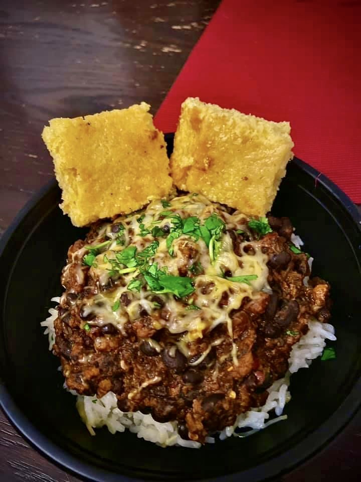 Chef Shuggy’s House | restaurant | 929 S 8th St, Camden, NJ 08103, USA | 8568700468 OR +1 856-870-0468