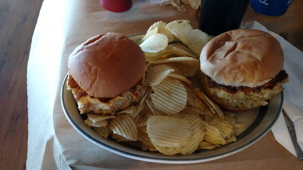 Sandgates Inn | restaurant | 27525 N Sandgates Rd, Mechanicsville, MD 20659, USA | 3013735100 OR +1 301-373-5100