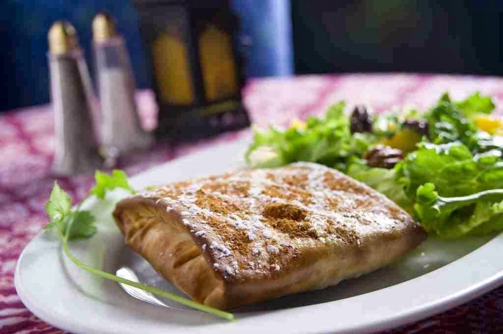 Restaurant Salaam | restaurant | 21 W Washington St, Athens, OH 45701, USA | 7405943800 OR +1 740-594-3800