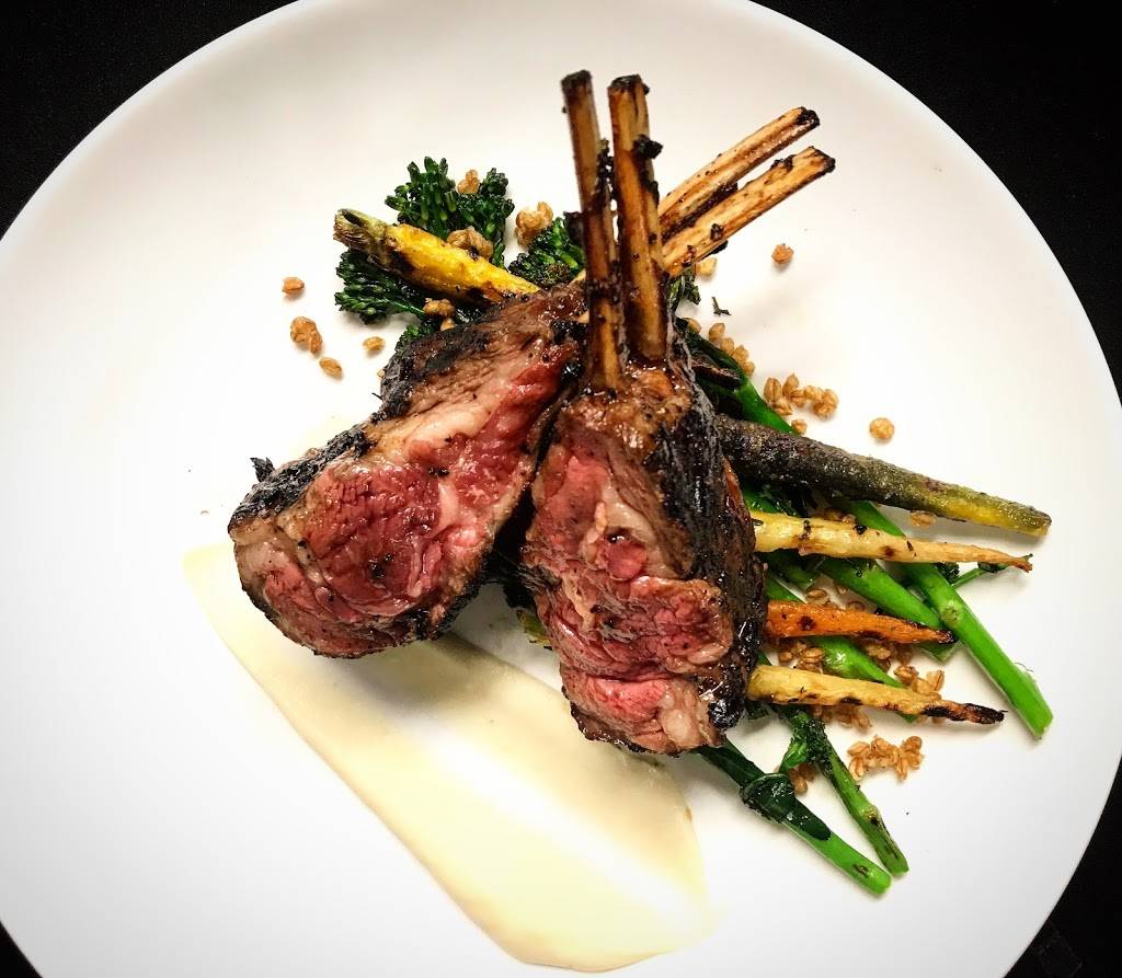 Vintage Year | restaurant | 405 Cloverdale Rd, Montgomery, AL 36106, USA | 3348197215 OR +1 334-819-7215