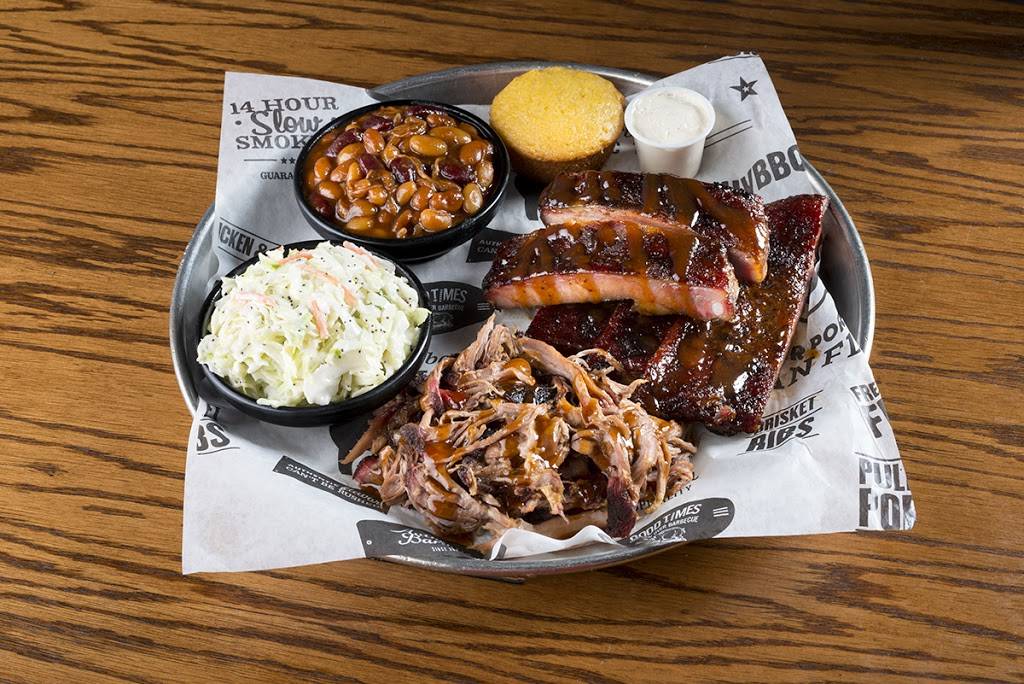 Old Carolina Barbecue | restaurant | 4710 Everhard Rd NW, Canton, OH 44718, USA | 3304993080 OR +1 330-499-3080