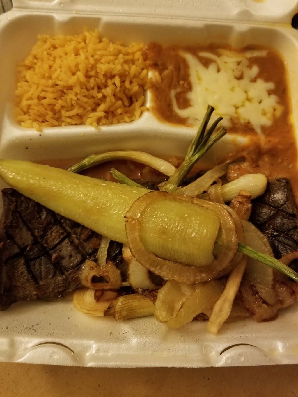 Los Portales | restaurant | 2 E Main St, Chicago Heights, IL 60411, USA | 7087547004 OR +1 708-754-7004