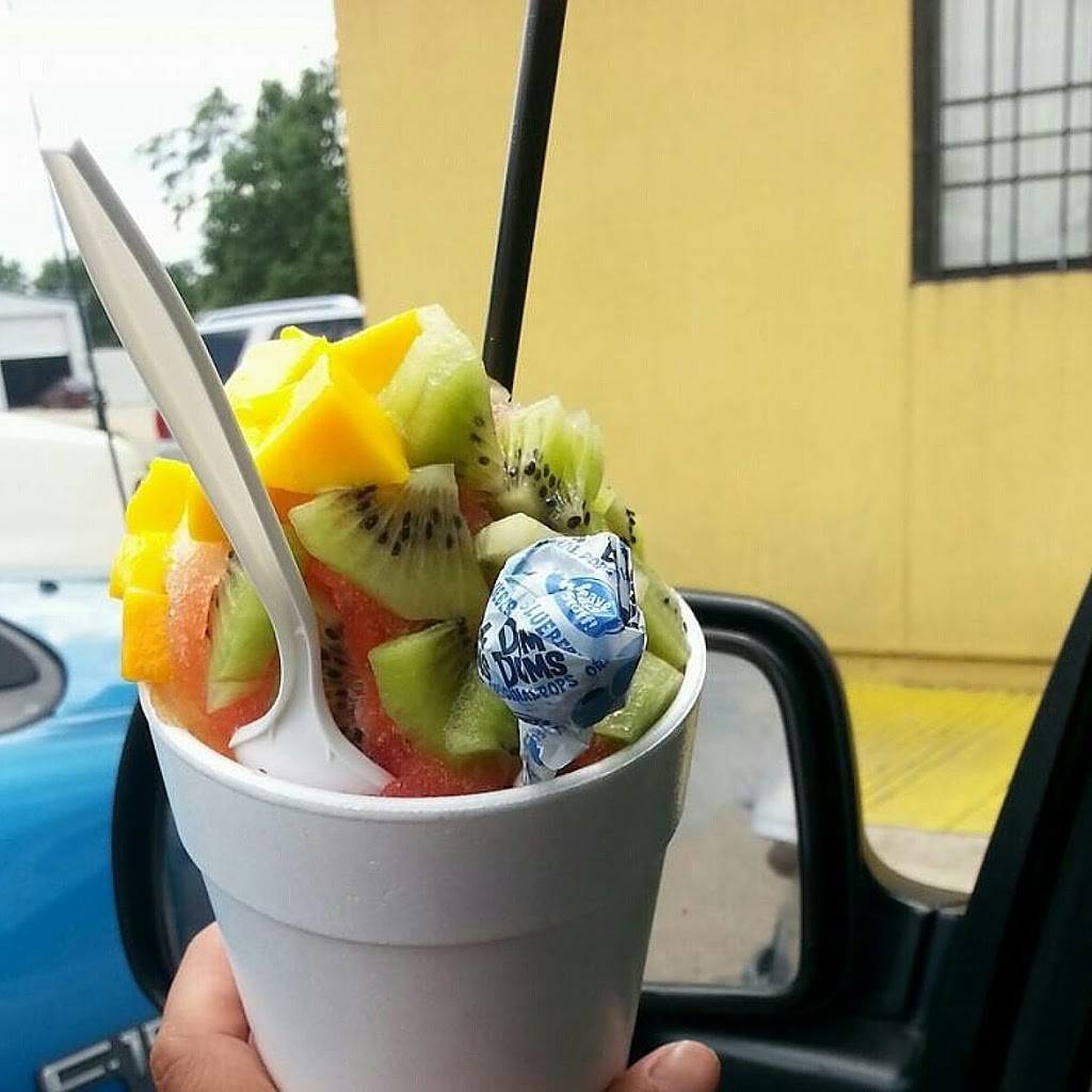 Rainbow Snow | restaurant | 5422 Bernal Dr, Dallas, TX 75212, USA | 2145466469 OR +1 214-546-6469