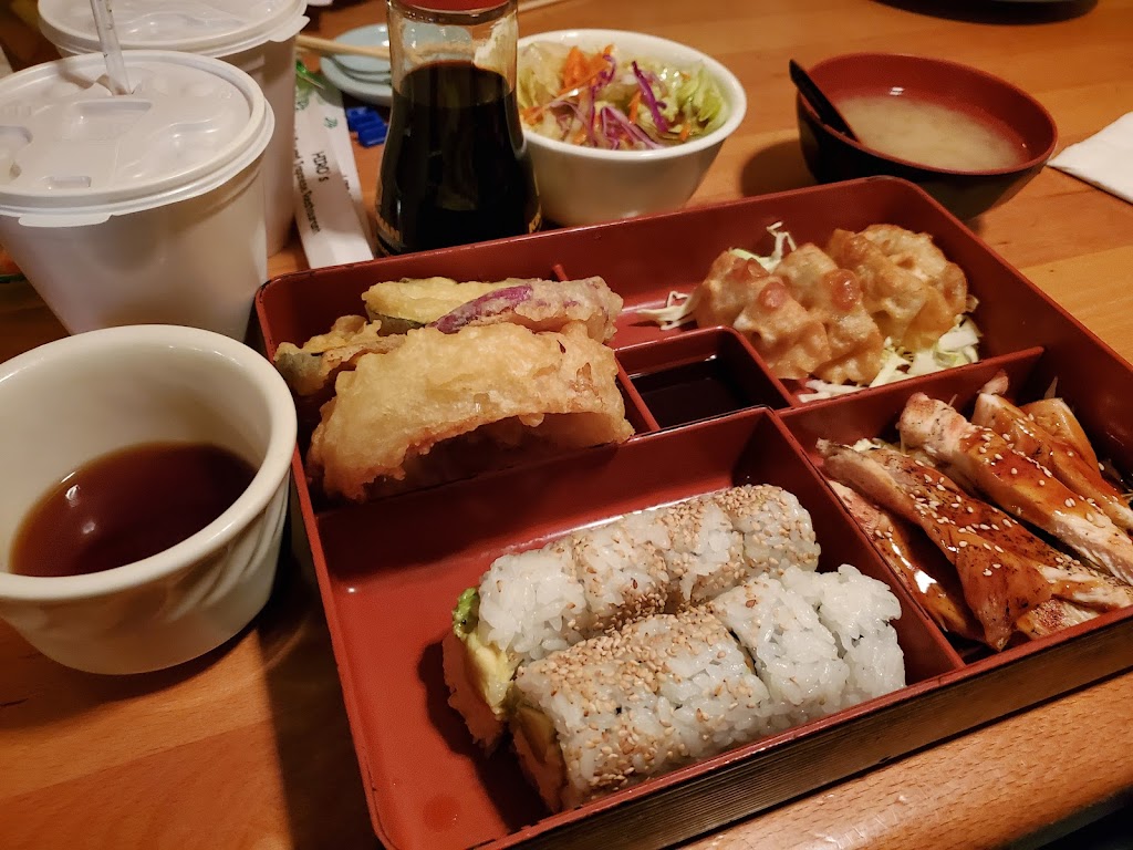 Hiros Sushi Bar & Japanese Restaurant | restaurant | 1312 S Plaza Way, Flagstaff, AZ 86001, USA | 9282268030 OR +1 928-226-8030