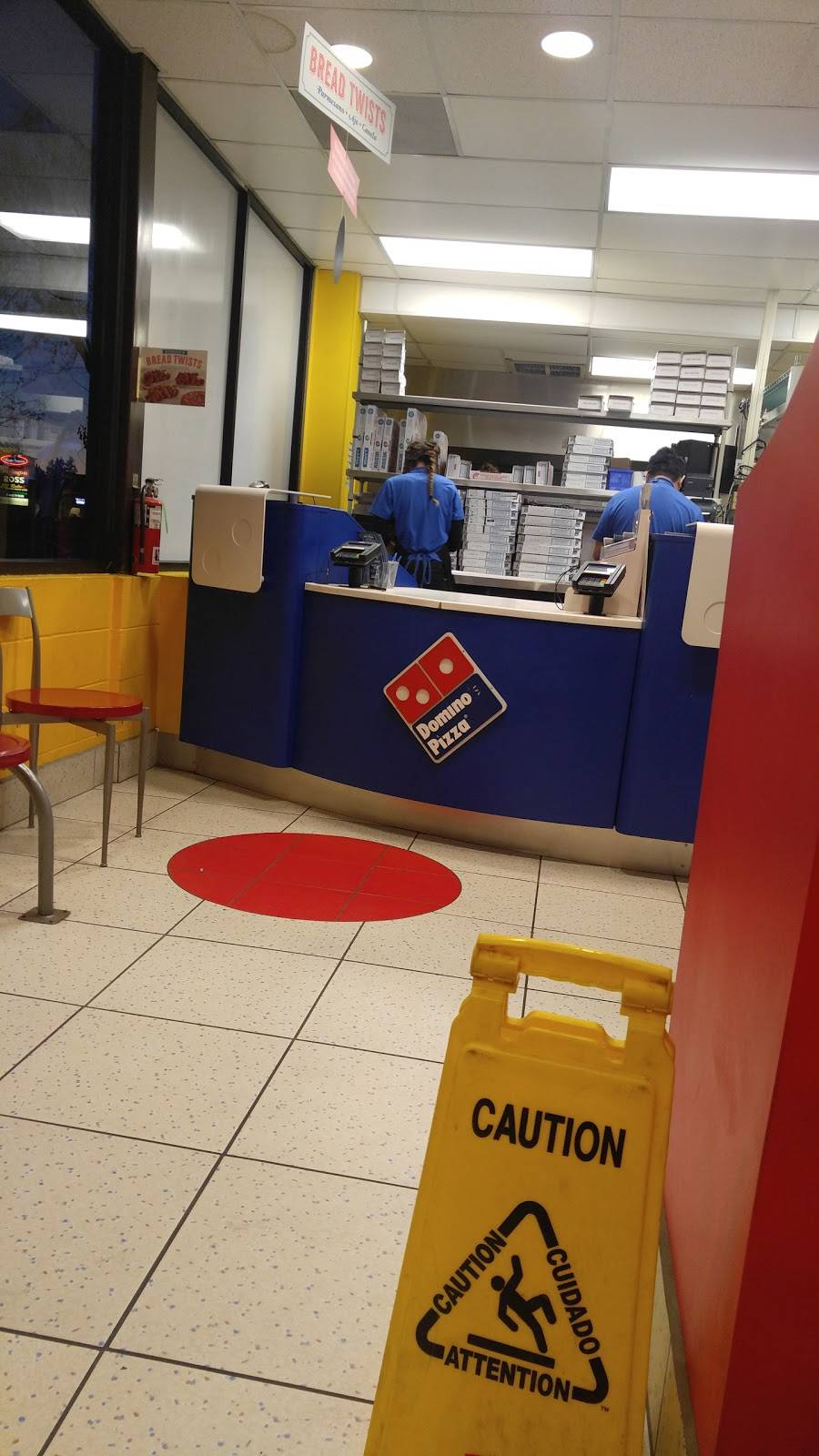 Dominos Pizza | meal delivery | 63 W Shaw Ave Ste 101, Clovis, CA 93612, USA | 5592989111 OR +1 559-298-9111