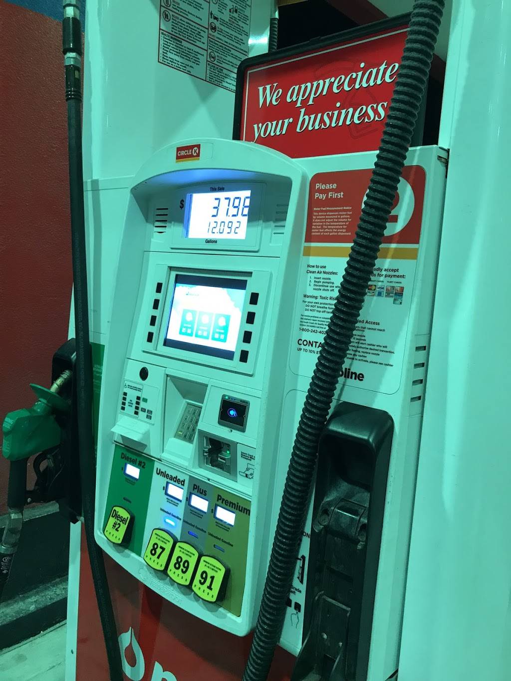 Circle K | meal takeaway | 6105 Clay St, Riverside, CA 92509, USA | 9516817700 OR +1 951-681-7700