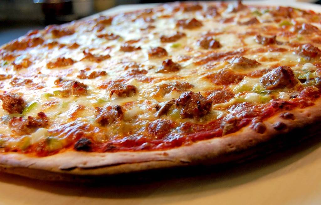 Broadway Pizza | restaurant | 16754 US-10, Elk River, MN 55330, USA | 7634415180 OR +1 763-441-5180