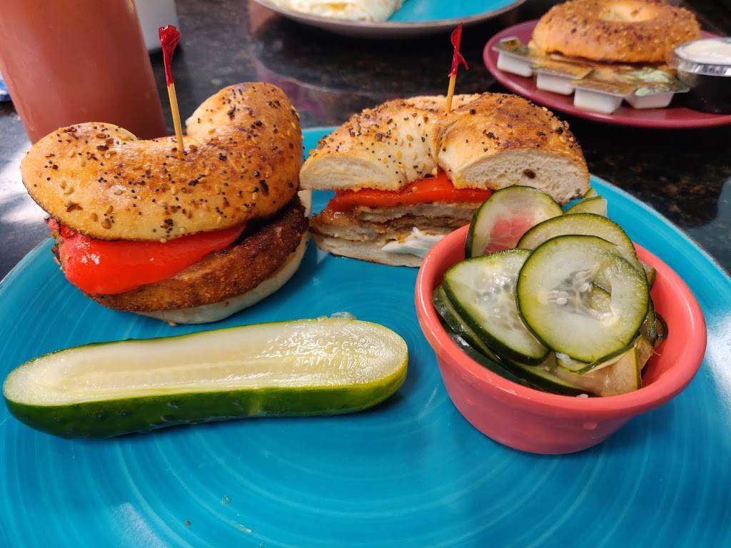 Family Bagel Of Long Island | restaurant | 5369 Lyons Rd, Coconut Creek, FL 33073, USA | 9544187100 OR +1 954-418-7100