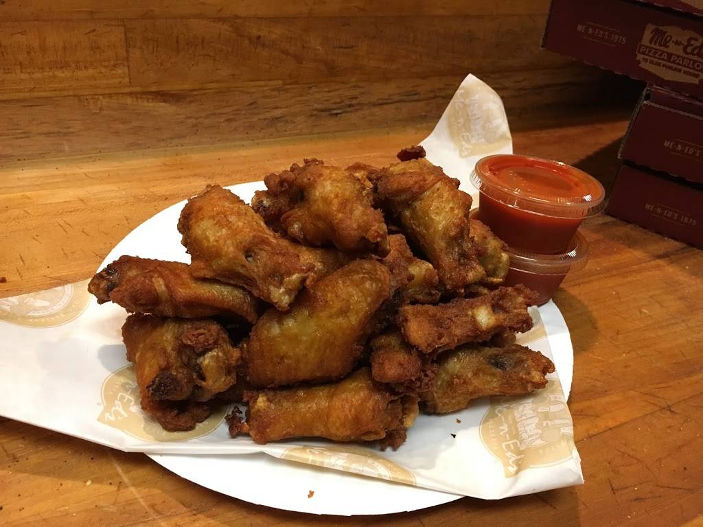 Me-n-Eds Pizza Parlor | restaurant | 4735 N Blackstone Ave, Fresno, CA 93726, USA | 5592278401 OR +1 559-227-8401