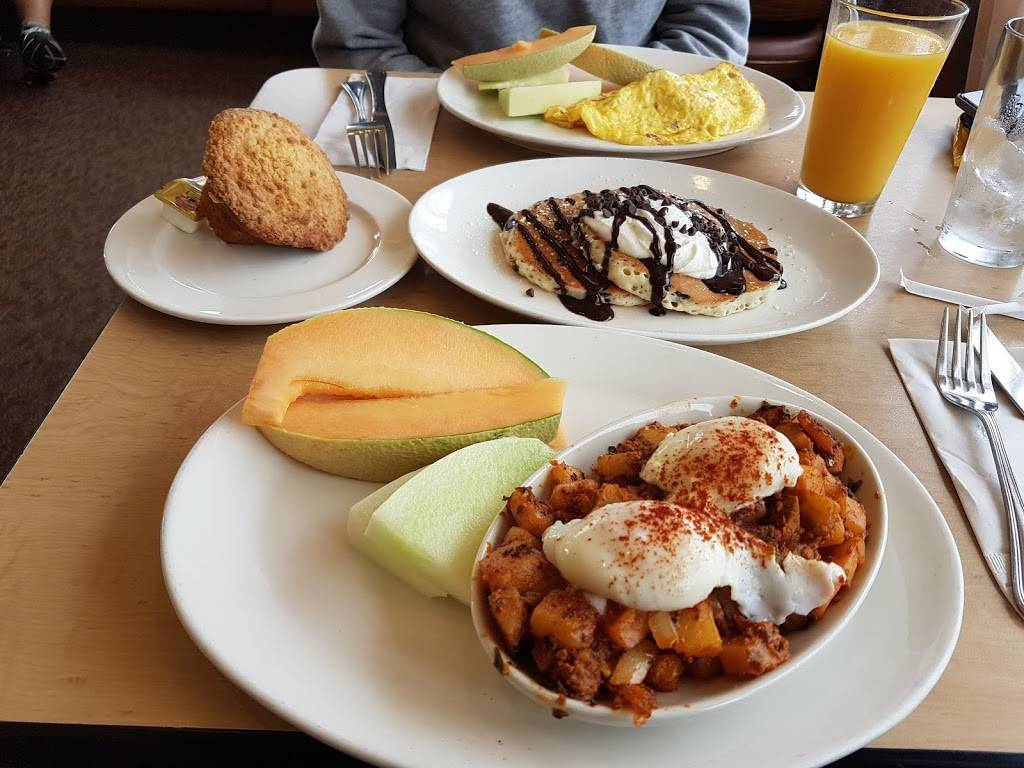 Cocos Bakery Restaurant | restaurant | 18120 Hawthorne Blvd, Torrance, CA 90504, USA | 3103714086 OR +1 310-371-4086