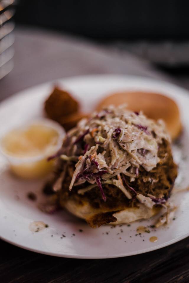 Smalls Smokehouse & Oyster Bar | restaurant | 2700 Hampton Blvd, Norfolk, VA 23517, USA | 7576263440 OR +1 757-626-3440