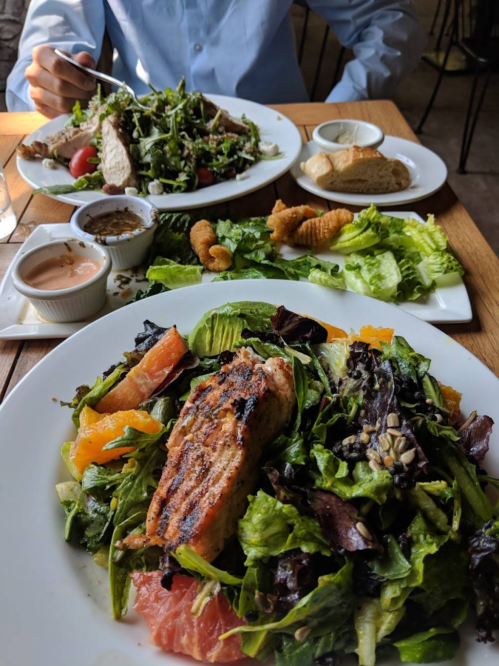 Tarpys Roadhouse | restaurant | 2999 Salinas Hwy, Monterey, CA 93940, USA | 8316471444 OR +1 831-647-1444