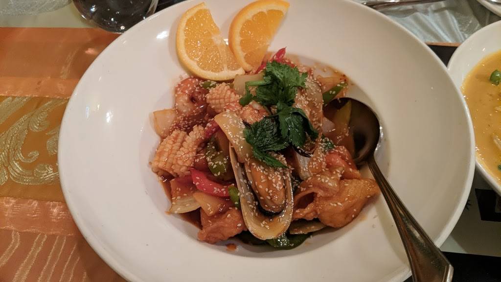 Thai Bangkok Cuisine | restaurant | 21670 Stevens Creek Blvd, Cupertino, CA 95014, USA | 6693427300 OR +1 669-342-7300