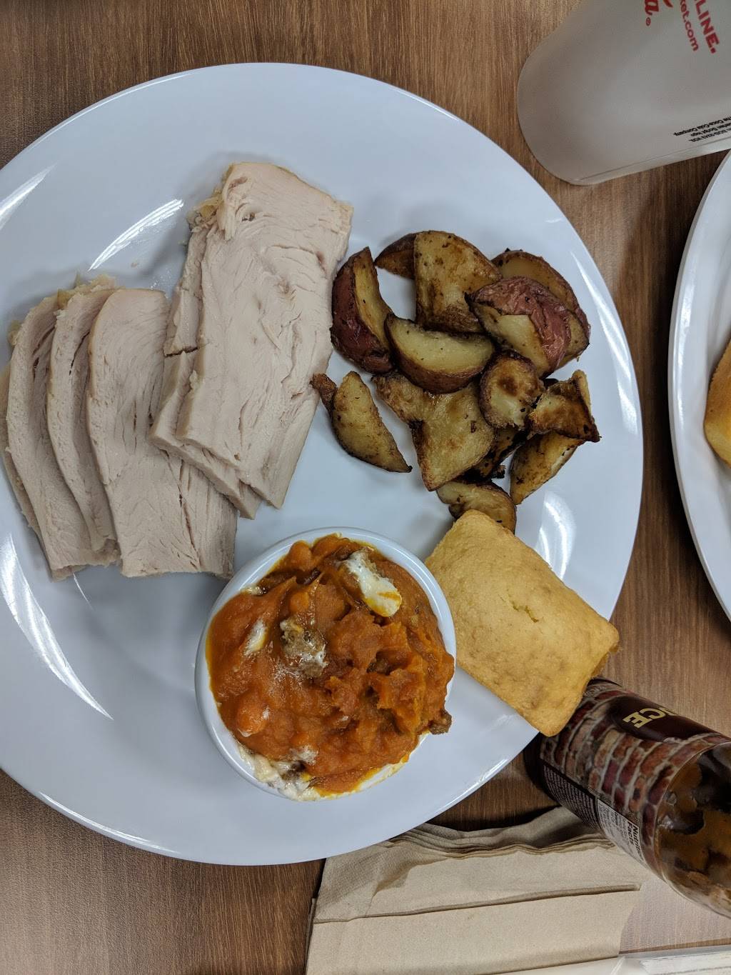 Boston Market | restaurant | 1454 Boston Post Rd Unit 60, Milford, CT 06460, USA | 2038784500 OR +1 203-878-4500