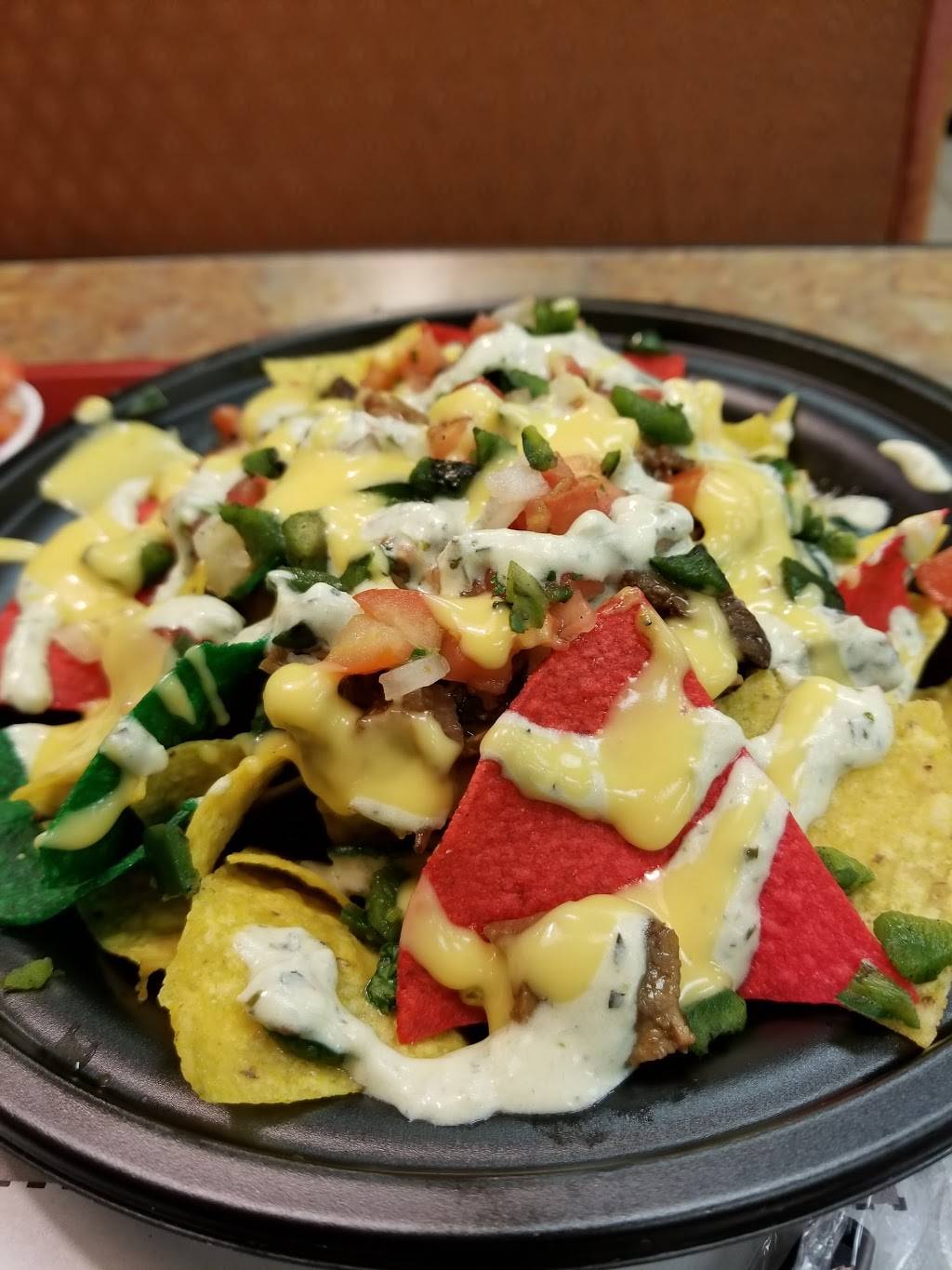 Taco Johns | restaurant | 400 Oasis Rd, Black River Falls, WI 54615, USA | 7152843010 OR +1 715-284-3010