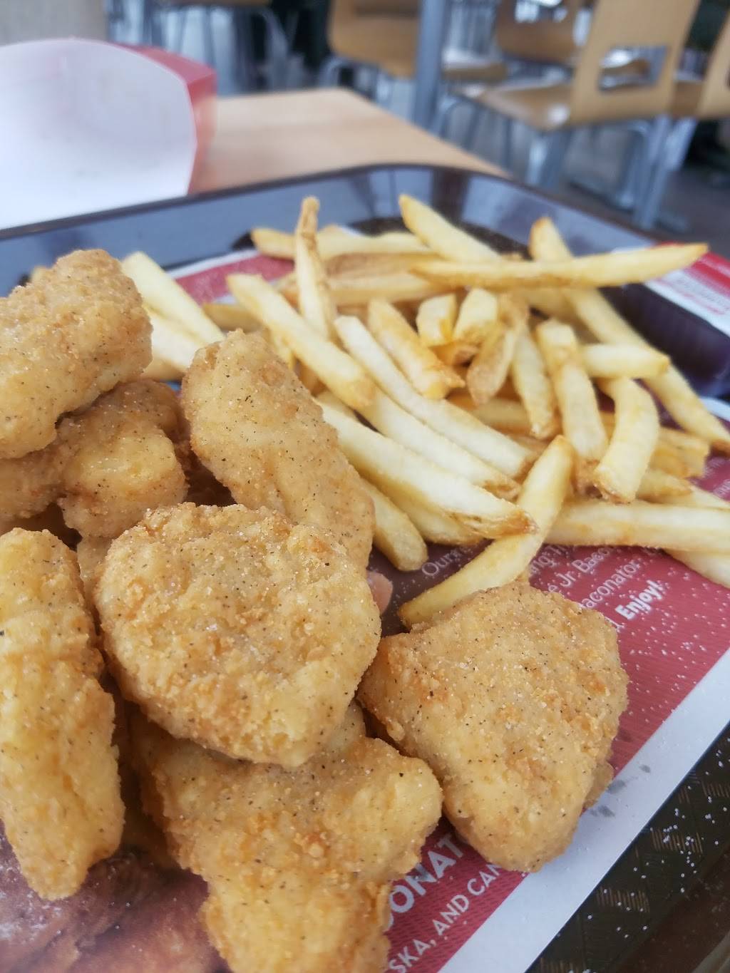 Wendys | restaurant | 1501 McHenry Ave, Modesto, CA 95350, USA | 2095275647 OR +1 209-527-5647