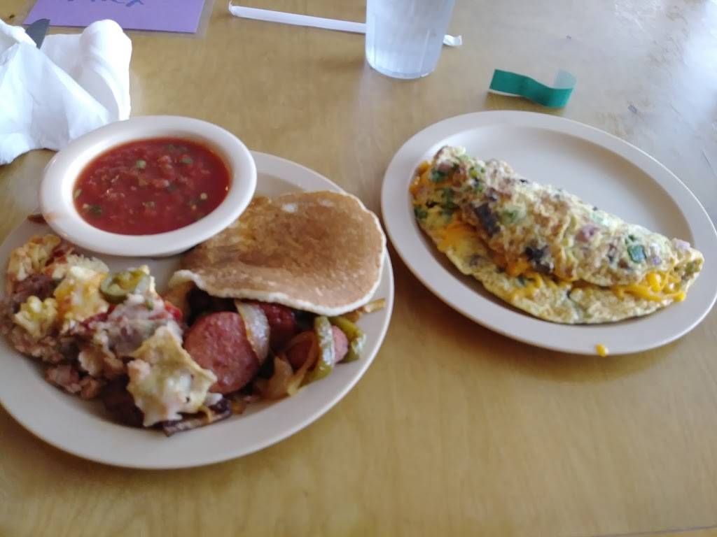 Athens Cafe | cafe | 607 E Tyler St #106, Athens, TX 75751, USA | 9036755504 OR +1 903-675-5504