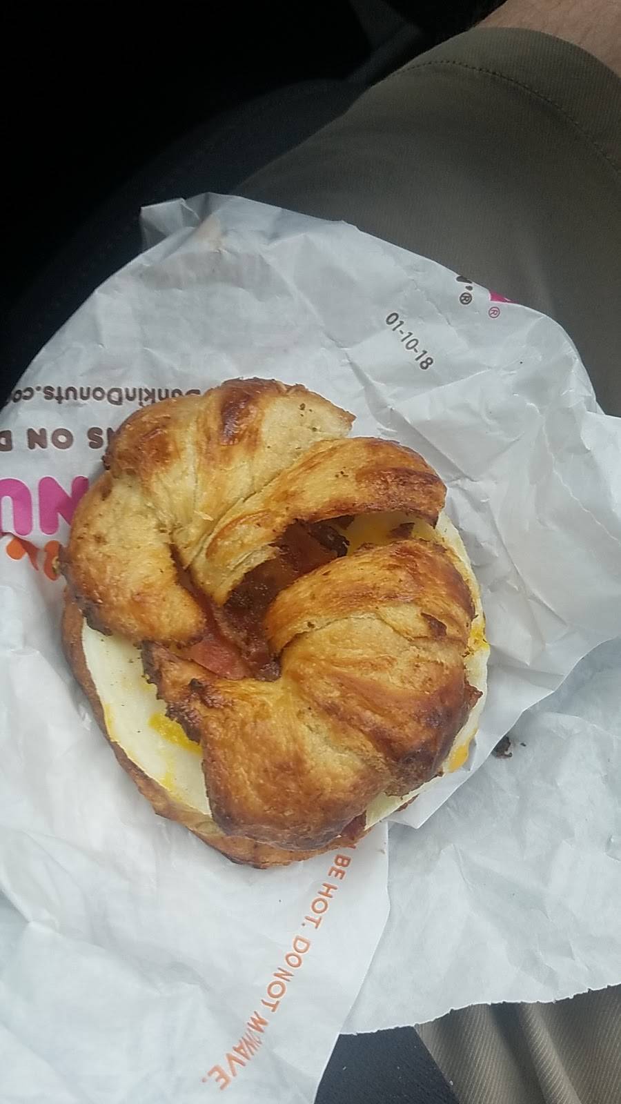 Dunkin | bakery | 754 Folly Rd, Charleston, SC 29412, USA | 8434064916 OR +1 843-406-4916